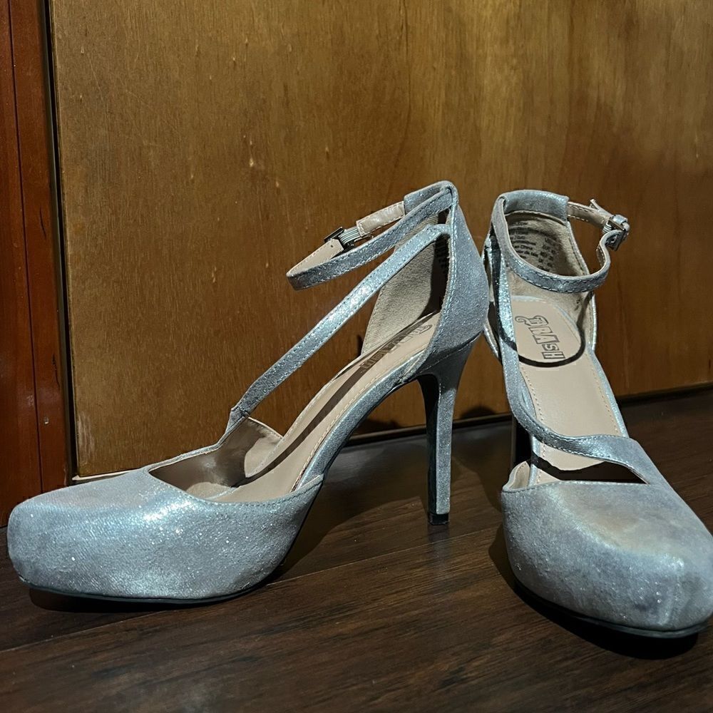 Brash Silver Glitter Heels NYE Women’s 8